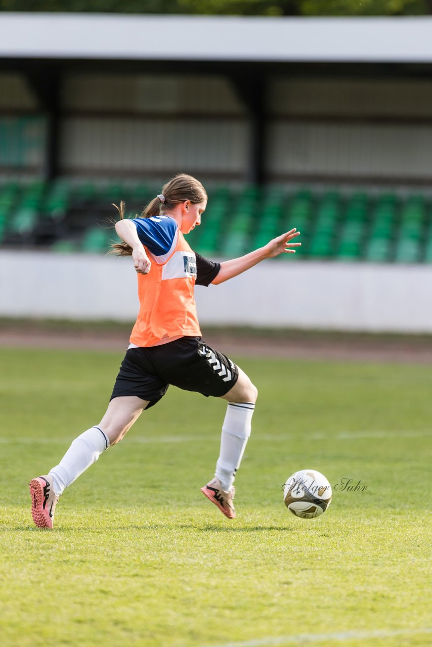 Bild 68 - Loewinnen Cup